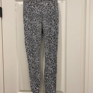 Varley Leggings - size small